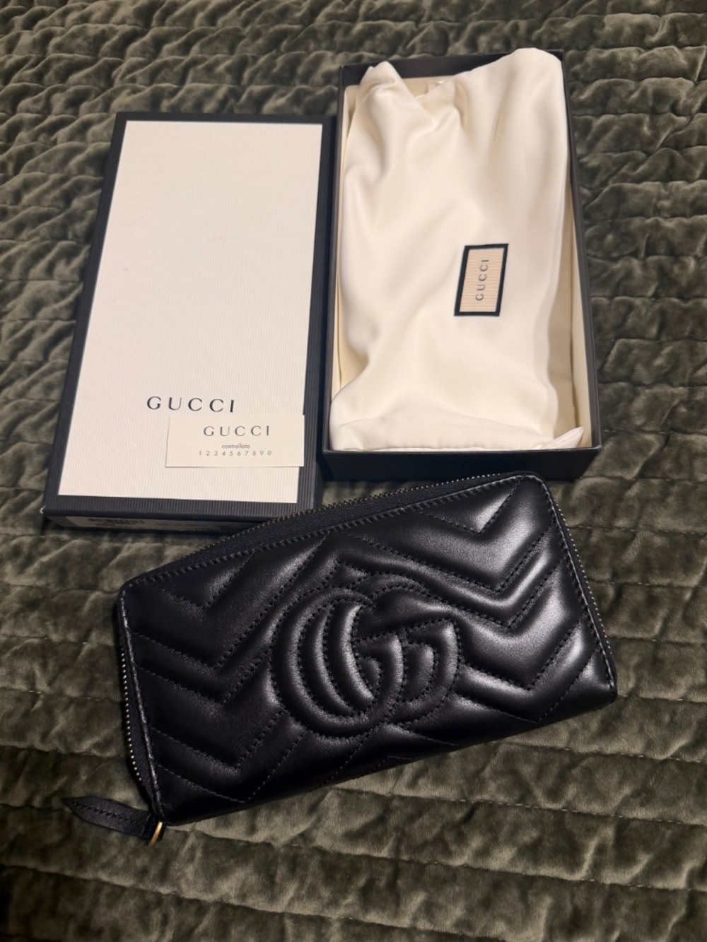 NWT Authentic Gucci Leather Zip Around Wallet - Picture 6 of 7